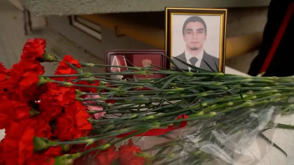 В Дербенте открыли мемориальную доску Ярмету Ярметову